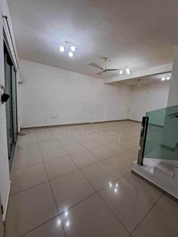 Nice Double Storey Terrace In Sendayan Hijayu 3 For Sale 1