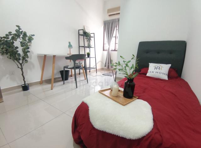 Rimbayu Landed House Room For Rent For Female 1