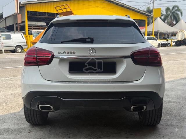 2018 Mercedes Benz GLA200 1.6 X156 (A) LOAN KEDAI - 4