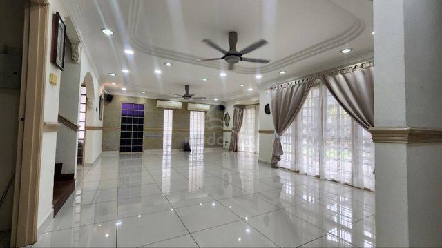 Semi D Seksyen 9 Shah Alam GOOD CONDITION 2 Storey HUGE SPACIOUS 1
