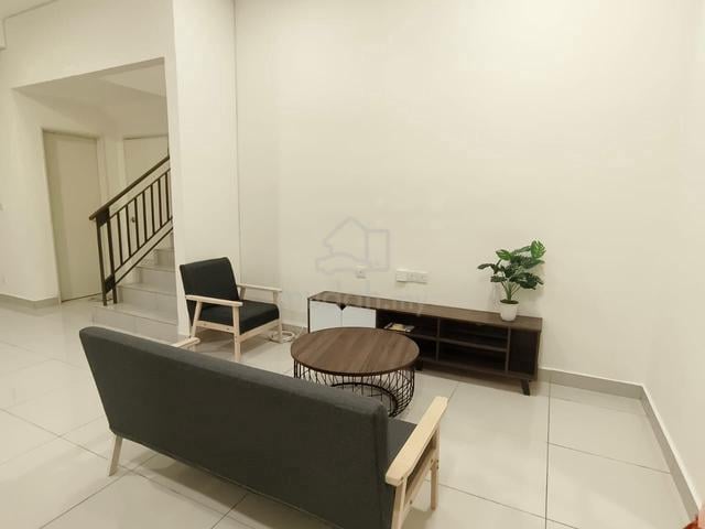 Monet Garden Townhouse Fully Furnished To Let 1