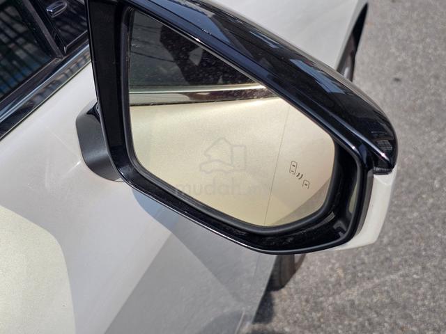 2021 Lexus IS300 2.0 (A) VERSION L White colour - 5