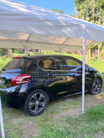 Peugeot 208 1.6 VTi ALLURE (A) 2014 - 2