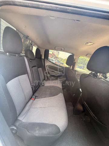 2021 Mitsubishi TRITON 2.4 VGT (A) - 4