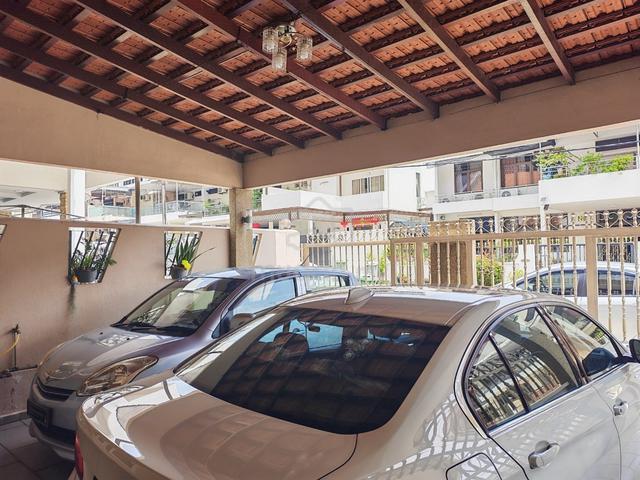 Fettes Park 3 Storey Terrace House For Sale 1