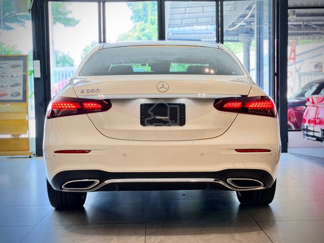UNREG 2021 Mercedes Benz E300 2.0 AMG LINE Sunroof - 4
