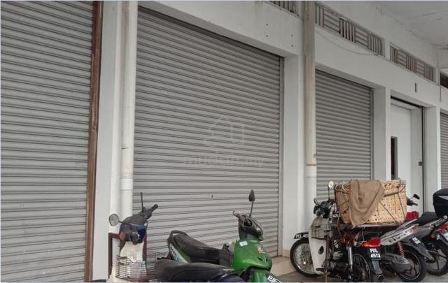 Ground Floor Shop Lot for Rent 1