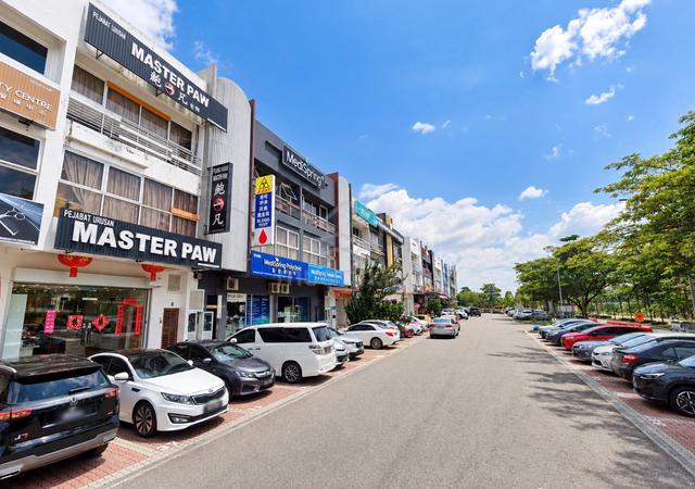 Seri Austin | Shop for Rent | Facing Main Road | Ground Floor for Rent 1