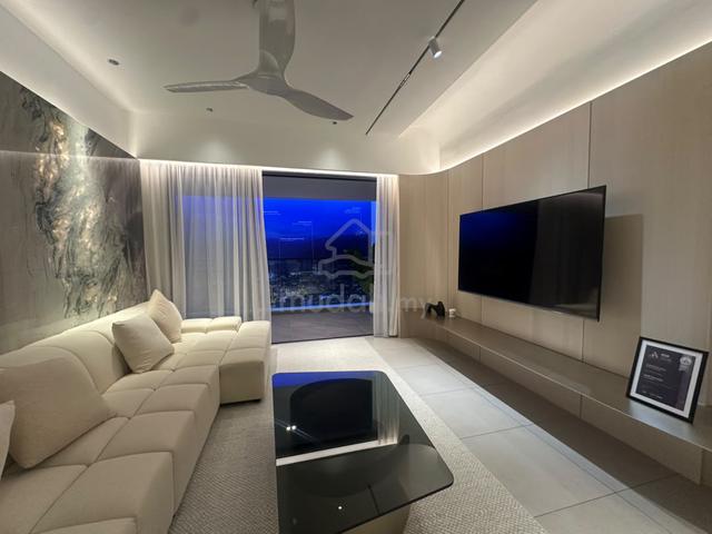Lumina Residence @ Georgetown 1