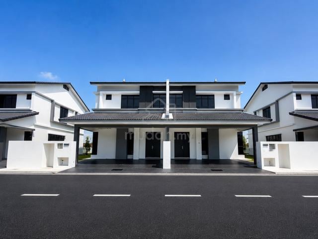Double Storey Semi Detached at Simpang Ampat 1