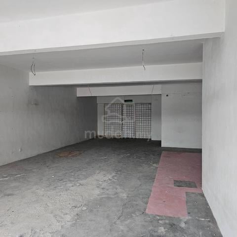 Inanam Capital / 1,200 sf / 1st Floor / Kolombong / Menggatal / KK 2