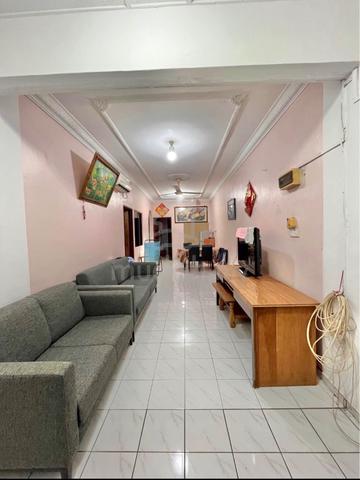 Taman Megah Ria Masai Single Storey Rm1500 3bed 2bath near ciq 15mins 1
