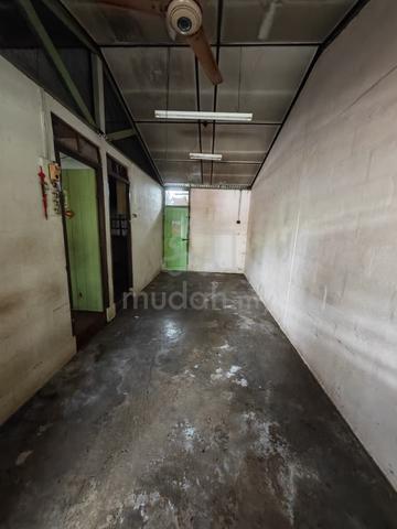 Rumah Teres 1 Tingkat Taman Sri Cahaya Buloh Kasap Segamat Johor 1