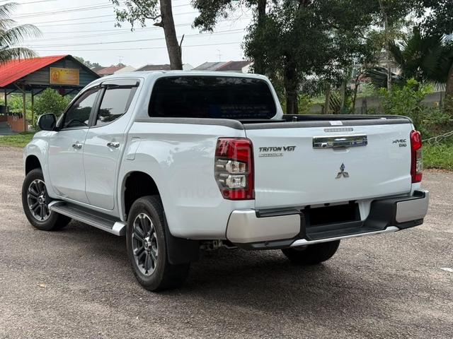 2018 Mitsubishi TRITON 2.4 VGT PREMIUM (A) 4x4 - 2