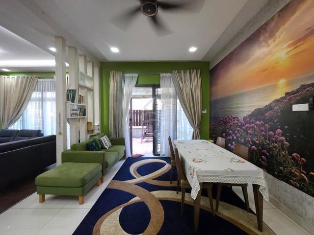 End Lot Semi detached at Kajang 2, (renovated ) (kitchen cabinet) 1