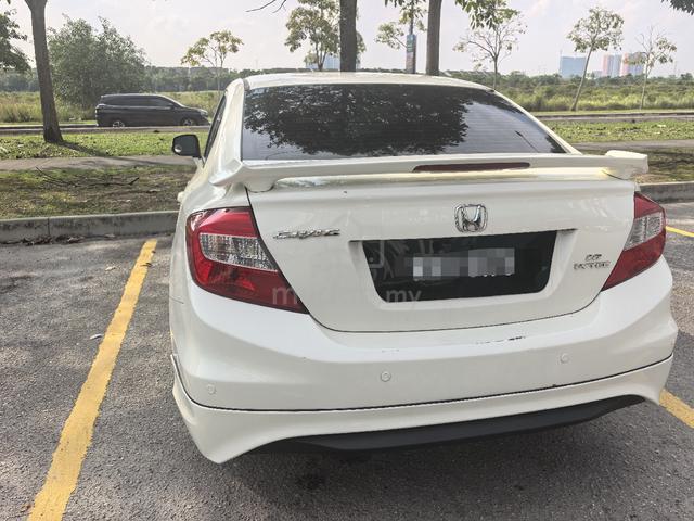 2013 Honda CIVIC 1.8 S (A) - 3