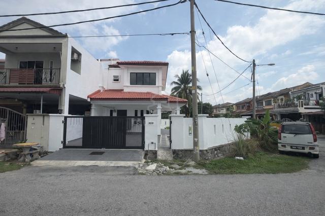 [ Corner |Facing Open ] Taman prima saujana | 2 Storey | Reno & extend 1
