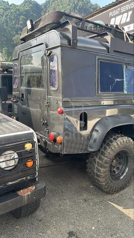 1995 Land Rover DEFENDER 2.5 110 (M) - 3