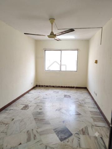Blok 14 Apartment PKNS 1