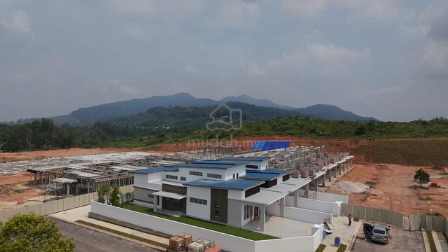Tawaran Hebat! Rumah Cantik di Lokasi Strategik 1