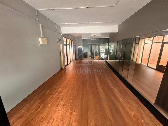 1st Floor Shoplot For Rent At Setia Tropika, Johor 1