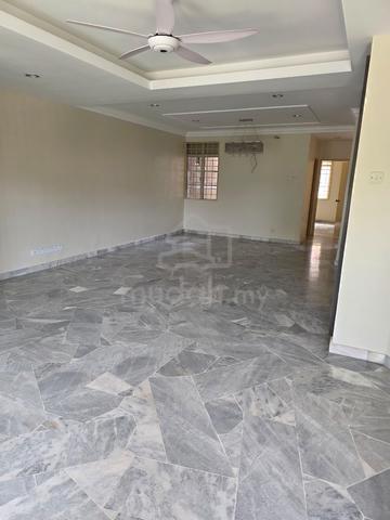 2 sty Alam Damai | Cheras | KL | Partly Furnished | Auto gate | Murah 1