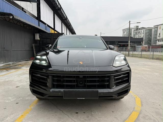 2024 Porsche Cayenne 3.0 V6 (Local) -PREMIUM - 2