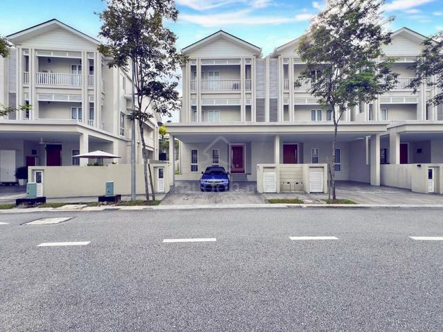 3 Storey Superlink Serene Mont Kiara Hartamas 1