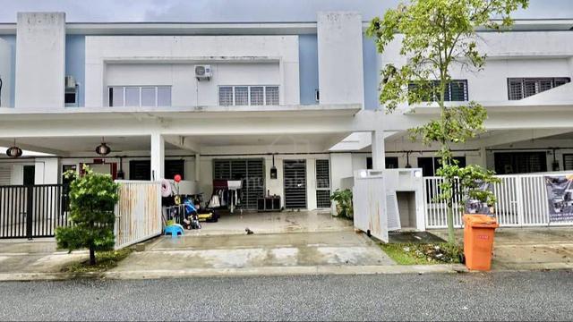 Suriaman 2 Bandar Sri Sendayan Teres 2 Tingkat Grill Move In Condition 1