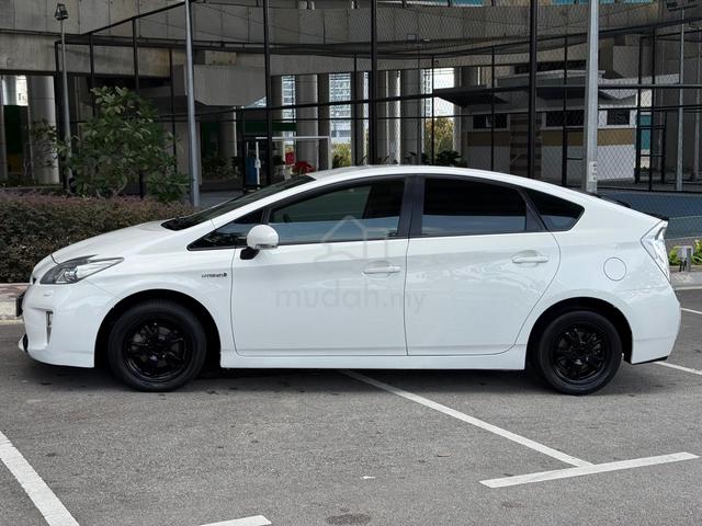 2013 Toyota PRIUS 1.8 LUXURY (A)- NEWBATT2026WARRA - 5