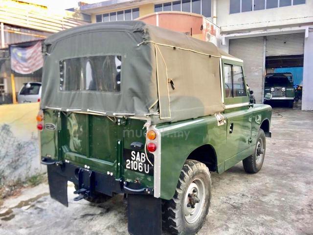 1965 Land Rover Series 2A Soft-Top - 5