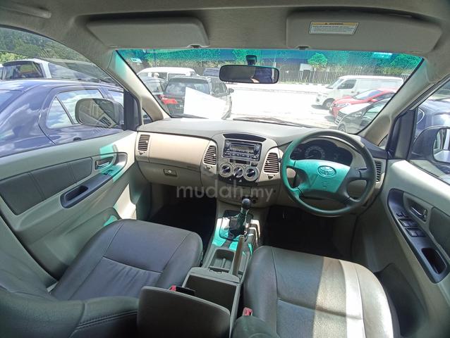 2010 Toyota INNOVA 2.0 E FACELIFT (A) - 5