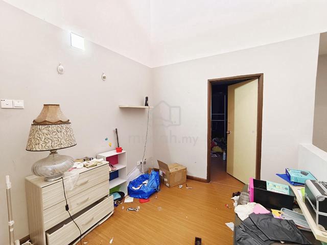 Double Storey Alam D'16  Residence Seksyen 16 Shah Alam (Gated & Guard 3