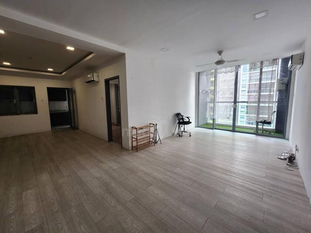 LakeFront Residence 1