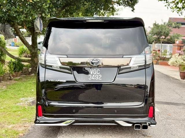 ON THE ROAD 2017 Toyota VELLFIRE 2.5 Z GOLDEN EYES - 5
