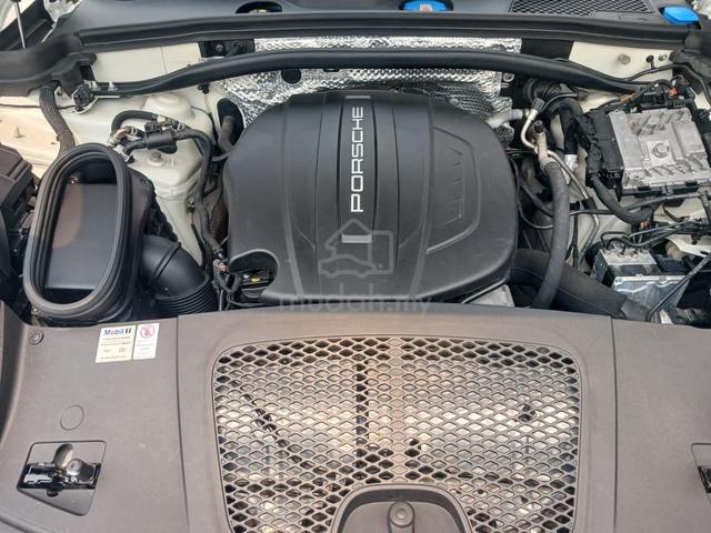 2019 Porsche MACAN 2.0 (A) CBU BURMESTER MSIA - 3