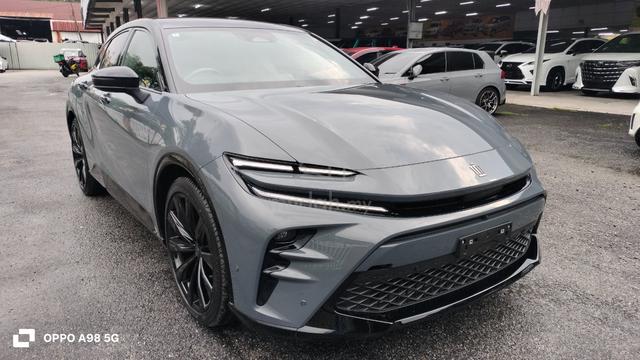 2024 Toyota Crown Sport Z Hev FULL SPEC - 1