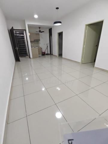 Parc Regency 1