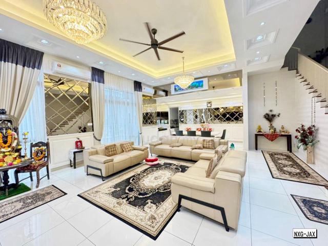 Broadleaf Residence Kota Kemuning 3sty Semi D 40*90sqft Reno for sale 1