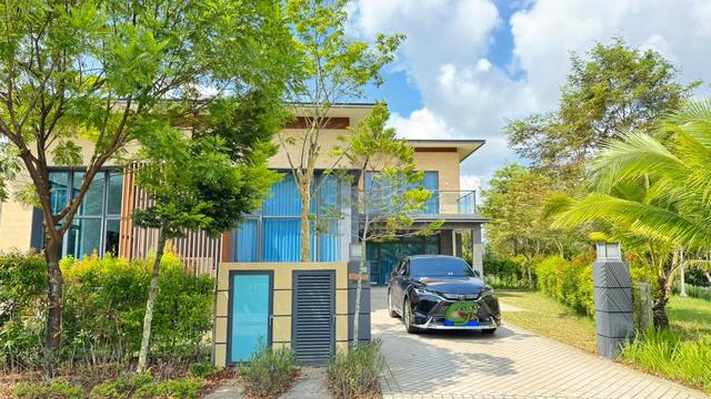 Fringa Villa Cluster House / Forest City / Tuas / 2 Bed 2 Bath 1