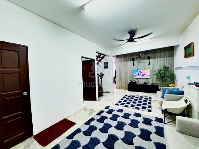 LOW DEPOSITš„ RENOVATED 2 Storey USJ1 Subang Jaya USJ 1 1