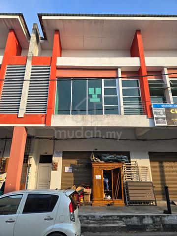 Double Storey Shop At Bandar Universiti, Seri Iskandar, Perak. 1