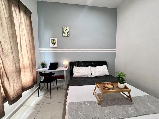 Master room for rent at IRIS,5Mins Driving Distance to Mahkota Cheras 1