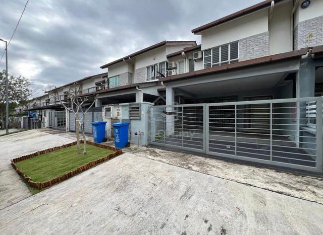 TERMURAH Renovated 2 Storey Pulau Angsa U10 Bandar Nusa Rhu Shah Alam 1