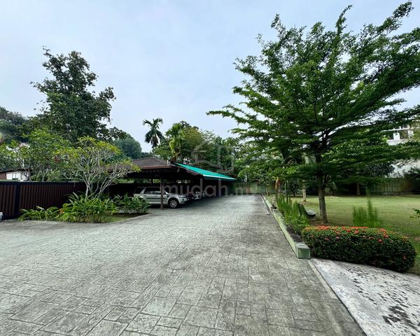 Sec 7 Super Elite Near Istana Mestika Bungalow Lot Beautiful and Flat 5
