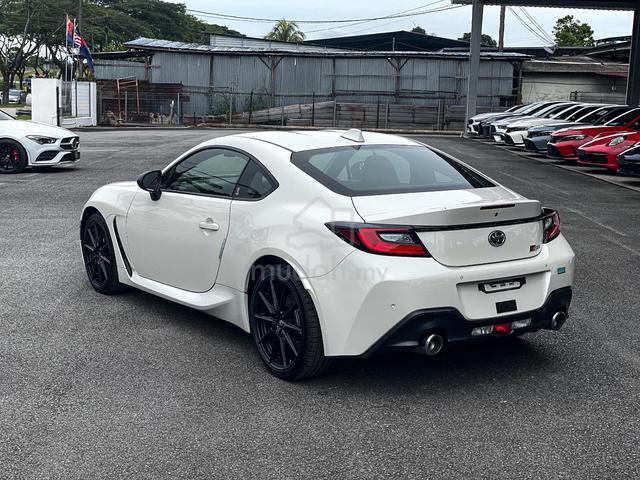 2022 Toyota 86 2.4 GR *5A *WARRANTY *TRADE IN - 2