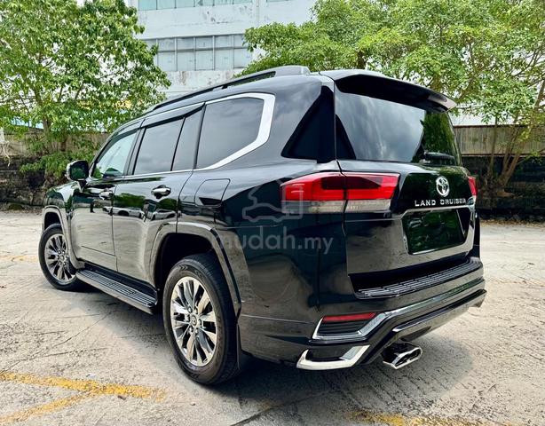 2023 Toyota LANDCRUISER 3.4 ZX MODELISTA BLACK SET - 2