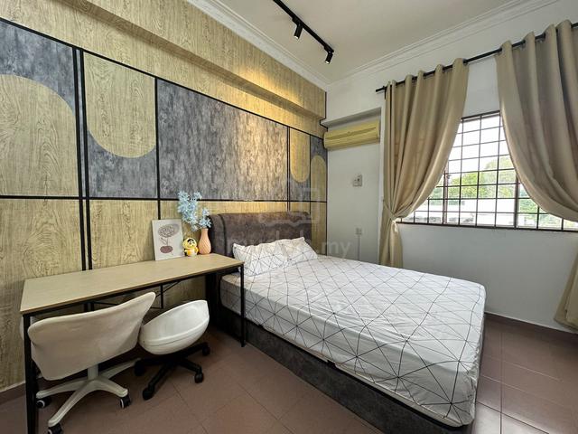 The Pearl (Pearl Point) 1