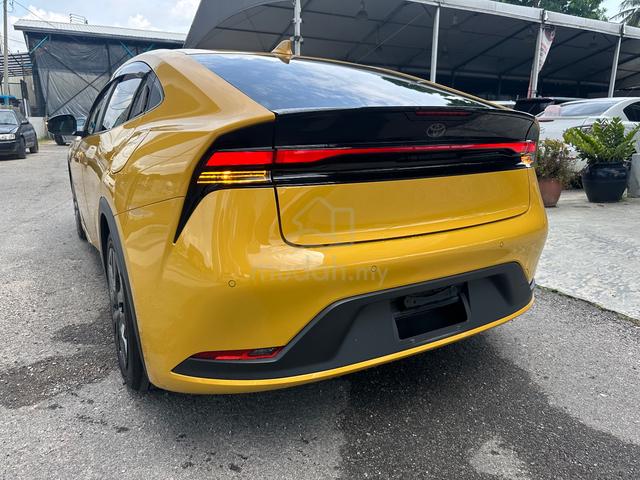 2023 Toyota PRIUS 2.0 G (A) YELLOW COLOUR - 3