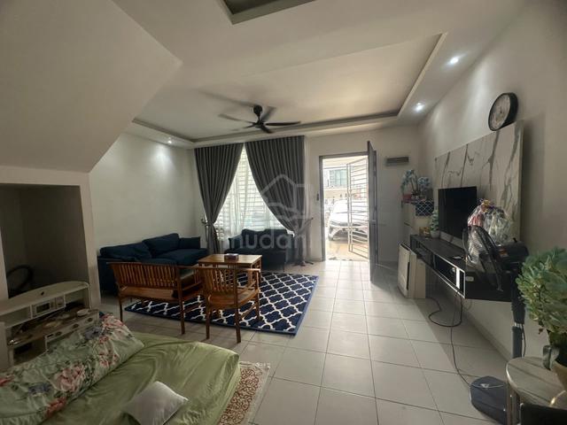 Senai Scientex Utama Double Storey house for Sale/Renovated 1